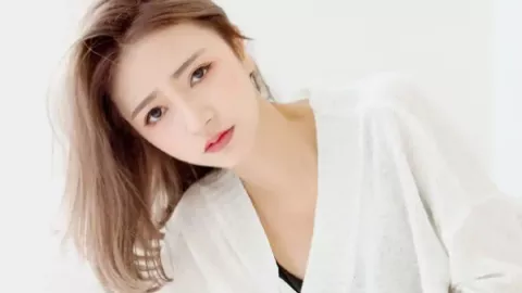 法国警察应对抗议